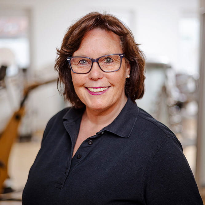 Claudia Dohmann - Physiotherapeutin, Bobath-Therapeutin, MTT, CMD, MLD